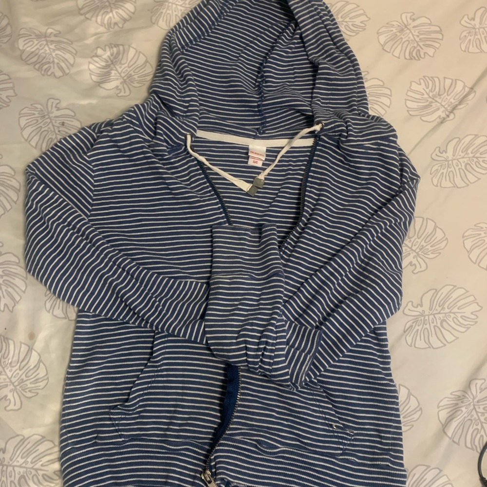 Bongo Stripped Sweater with hoodie. Size: S